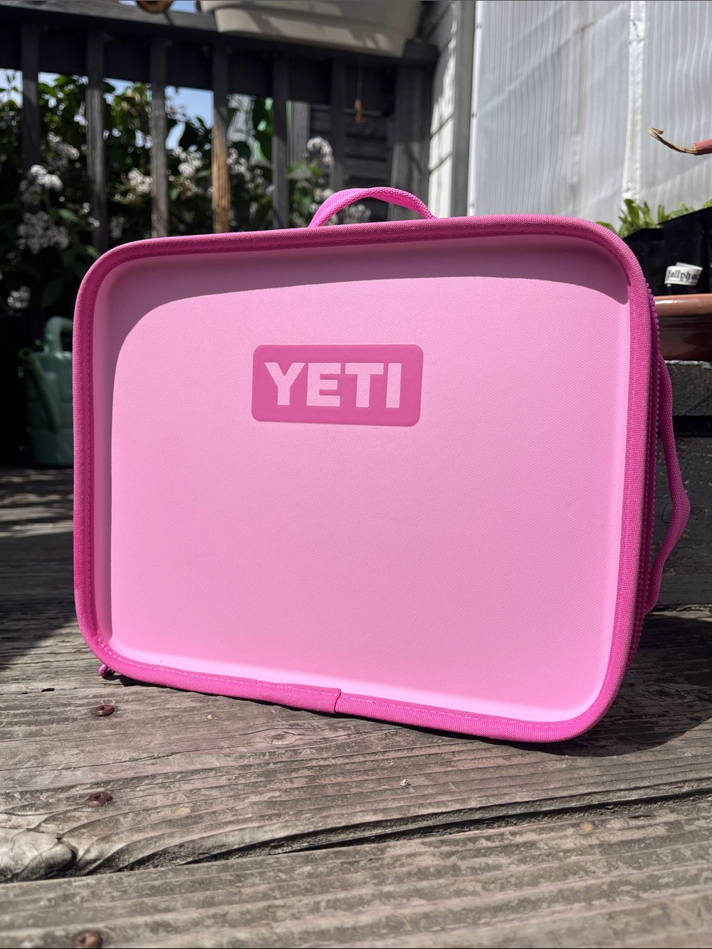 Yeti Pink Daytrip Lunchbox - Picture 5 of 7